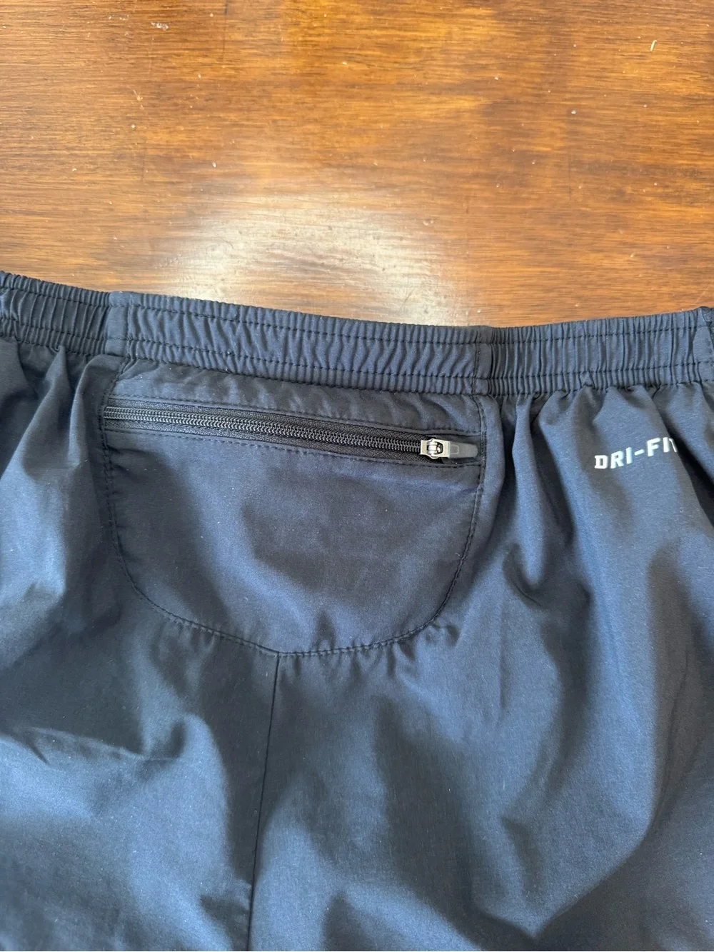 Nike DRI-FIT Size XL Womens Black Stretch Waist Lined Pocket Running Shorts